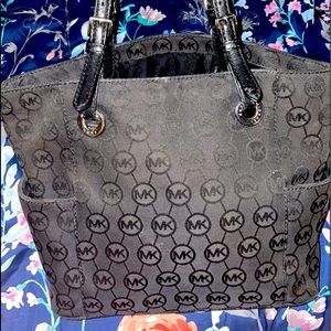 ❌SOLD Michael Kors purse